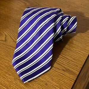 Trump tie 65” long 3 3/8” wide. Vintage 80’s, 100% silk. Royal purple w silver